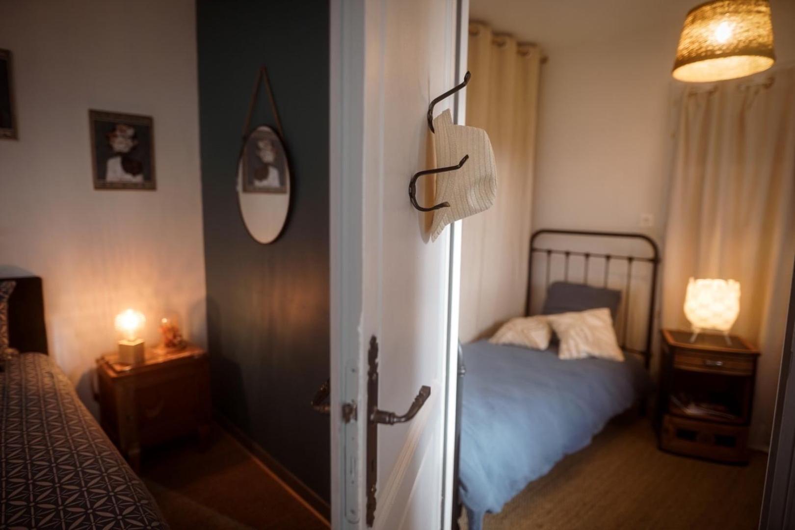 Chez Guilem Bed & Breakfast Saint-Maixent-l'Ecole Exterior photo